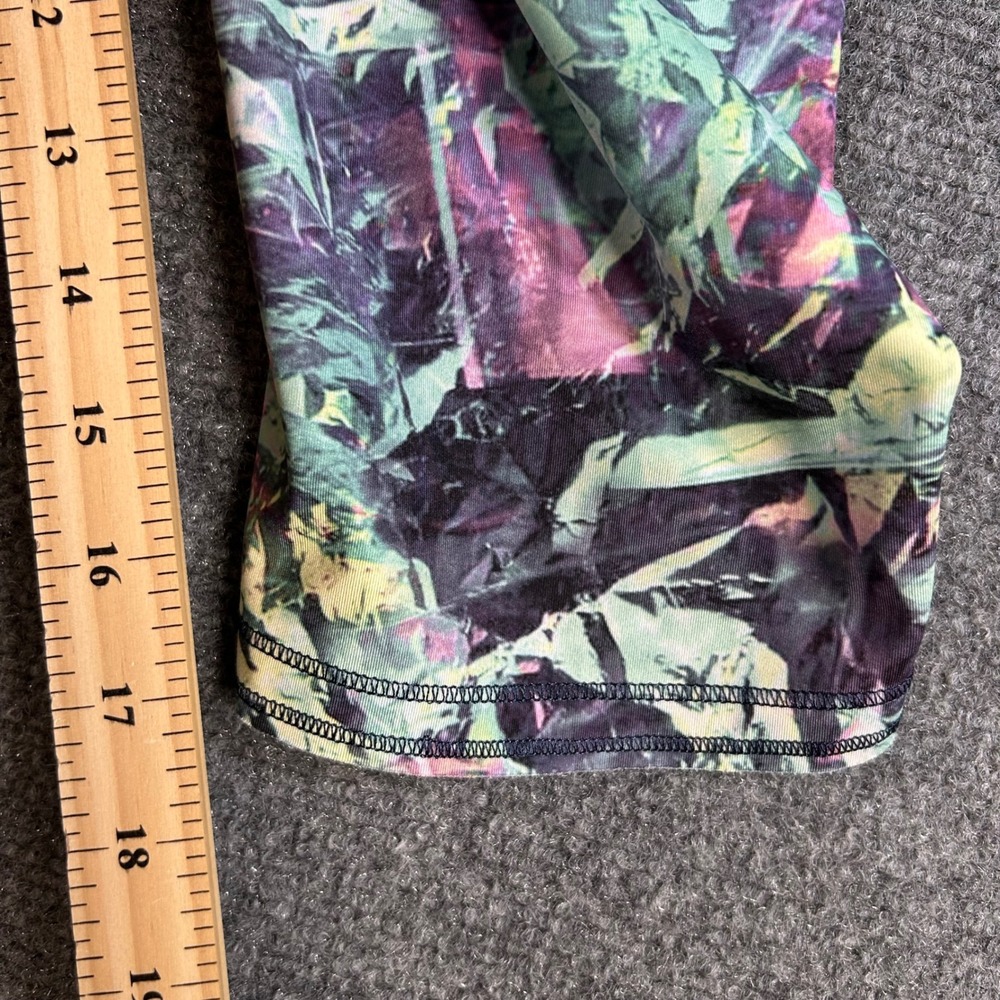 Lululemon Run Inspire Crop Leggings Size 8 Pants Multi Color Pocket Yoga Capri - Picture 7 of 7